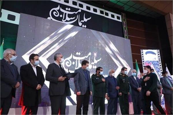 تقدیر رییس جمهور از وزیر بهداشت و فعالان جهاد مقدس مبارزه با کرونا در پی برگزاری جشنواره فیلم مستند سلیمان سلامت