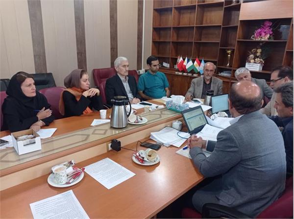جلسه کمیته برنامه‌ریزی درسی با حضور ریاست و معاونین محترم مورخ 24 خرداد ماه در دانشکده برگزار گردید
