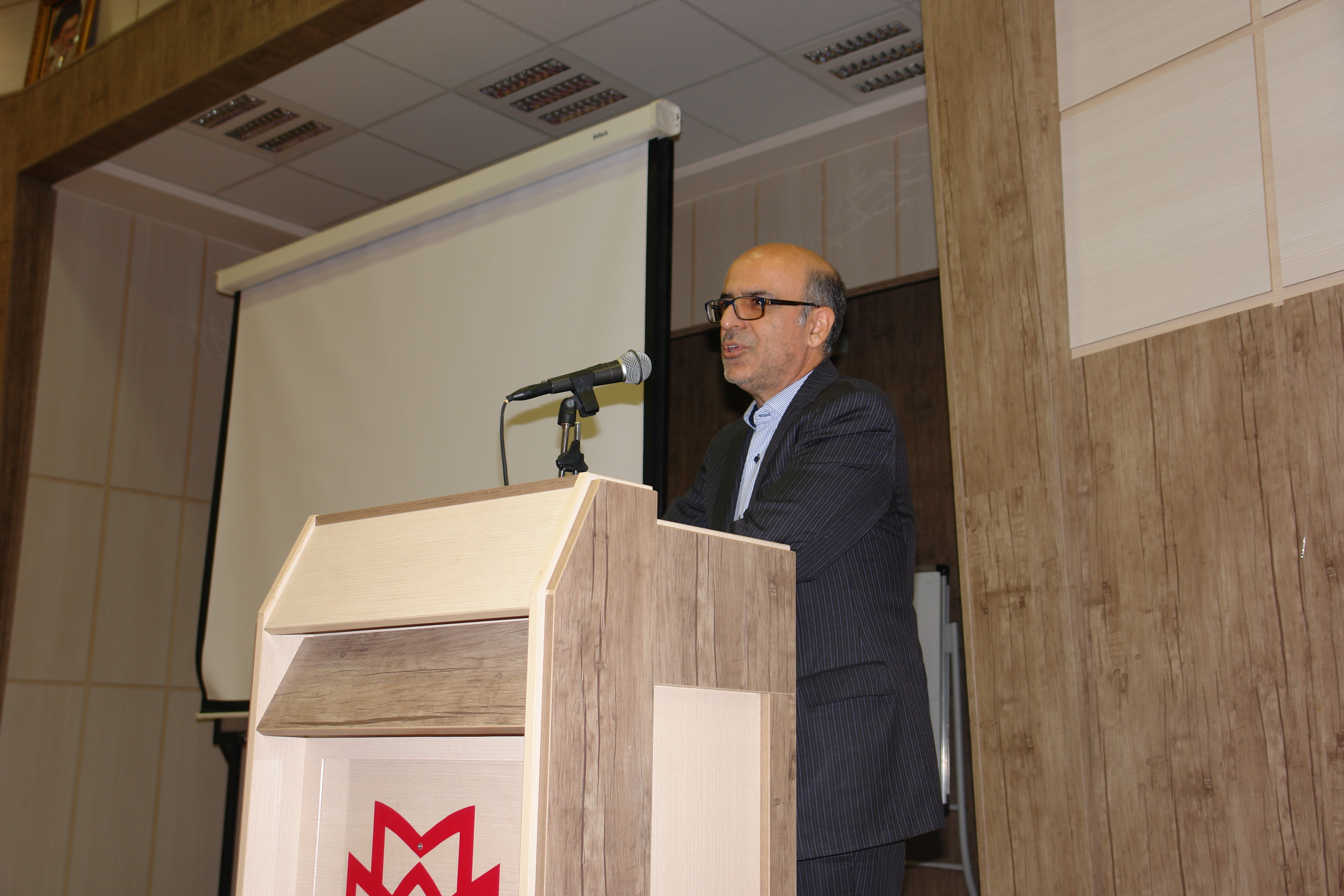 دکتر صیاد.عکس