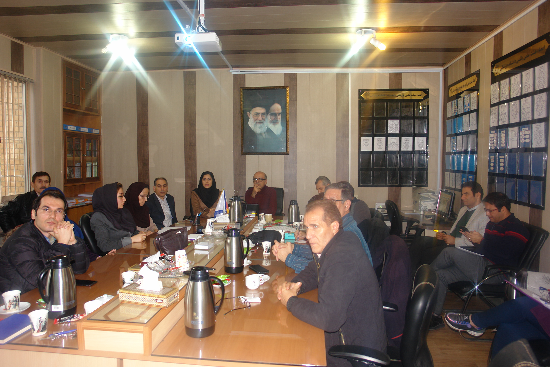 شورای مدیران علوم پایه ۱۷ آذر ماه