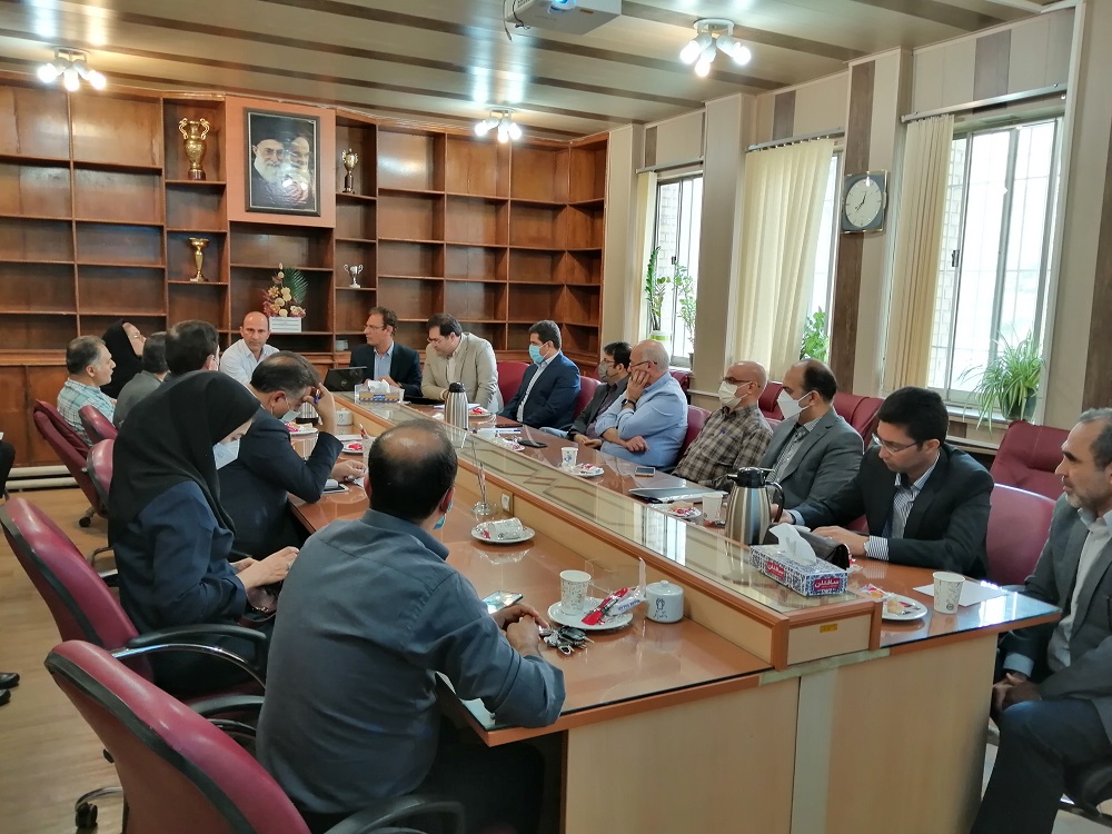 جلسه ریاست دانشکده پزشکی بامدیر گروه های علوم پایه